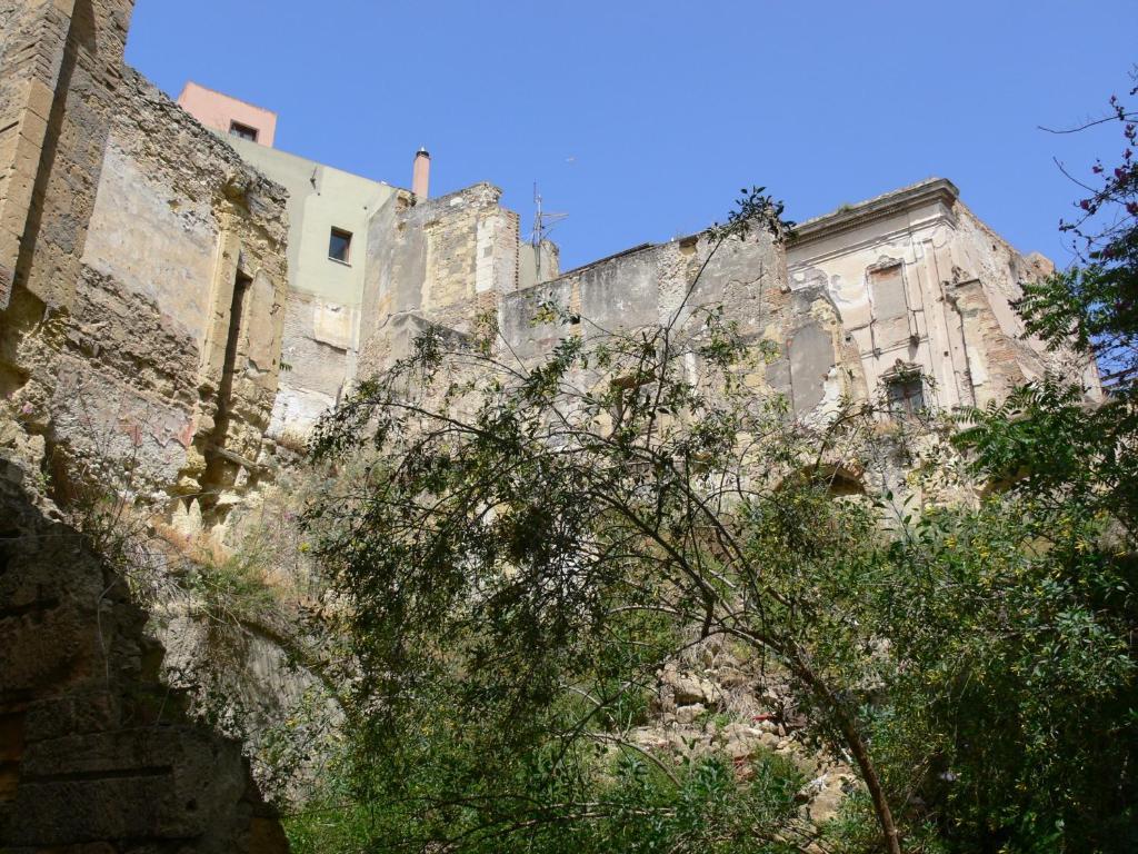 L'Antica Torre Caralis Holiday กาญารี ภายนอก รูปภาพ